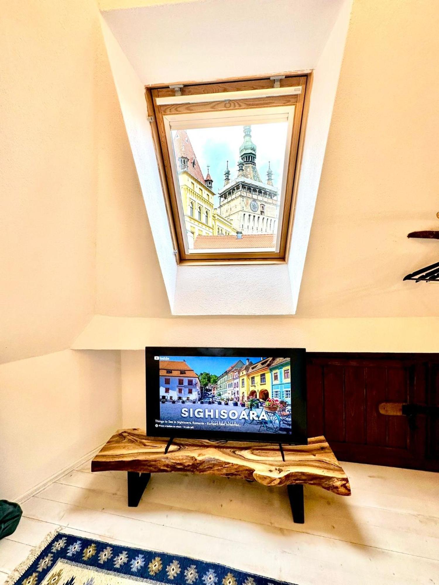 Blue House Citadel Sighisoara Apartment Luaran gambar