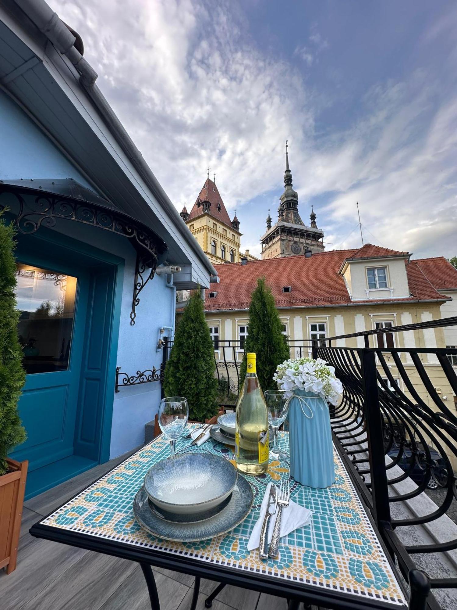 Blue House Citadel Sighisoara Apartment Luaran gambar